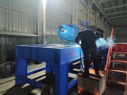 Macchina di frantumazione del metallo Rottame di rottami di metallo Trinciatrice per lavori di costruzione a prezzi accessibili