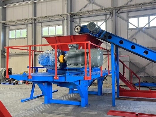 110kW Power Metal Steel Scrap e Iron Shredder Machine per la triturazione a due assi