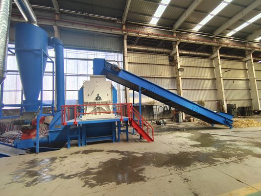 Forte macinatore di plastica per grande produzione di frumento, crosta di paglia, fusolio a goccia, triturazione di mangimi