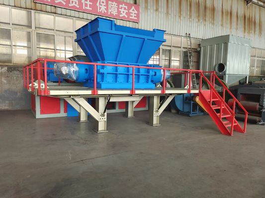 Trituratore di sacchetti tessuti di plastica a doppio asse in acciaio al carbonio per reti da pesca e tubi a pellicola