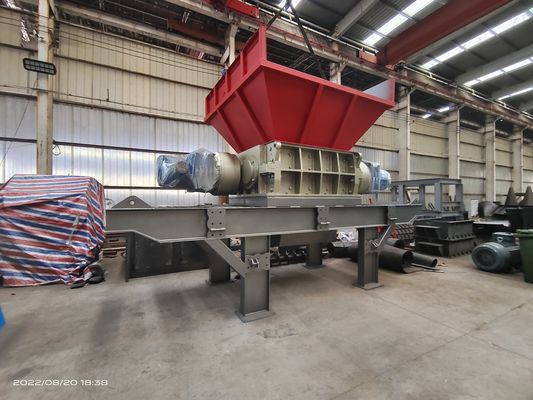 Negozi di alimenti e bevande Distruttore a doppio albero per rottami metallici pneumatici per auto in plastica e ferro